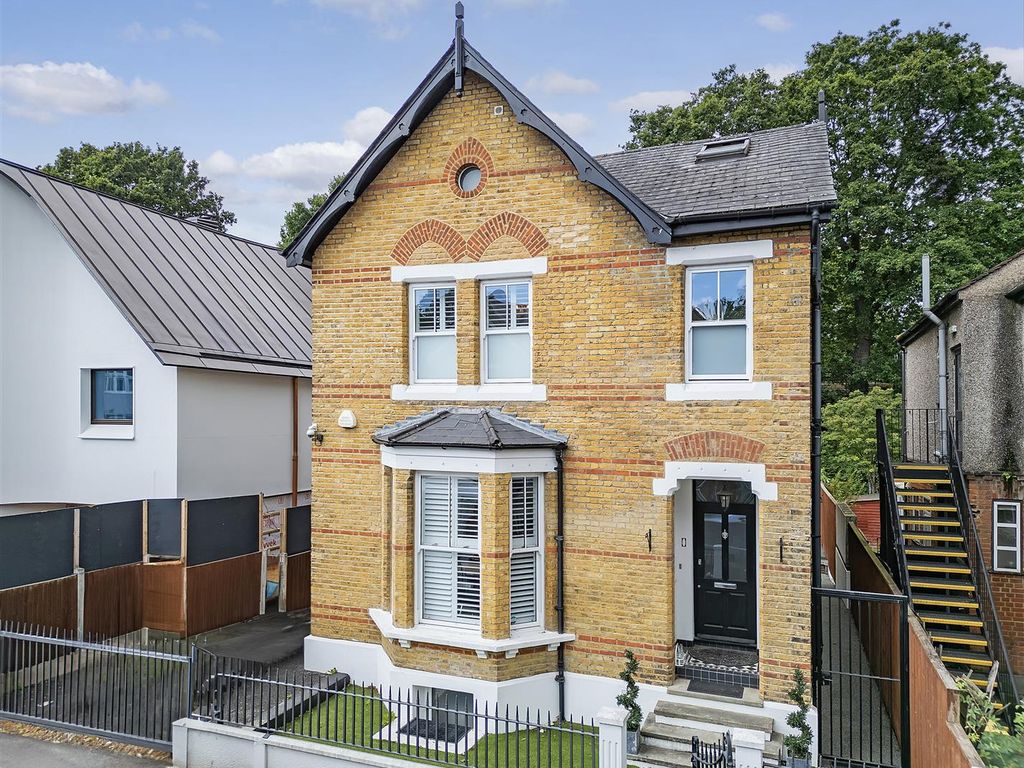 5 bed detached house for sale in Sylvan Road, London E11, £1,500,000