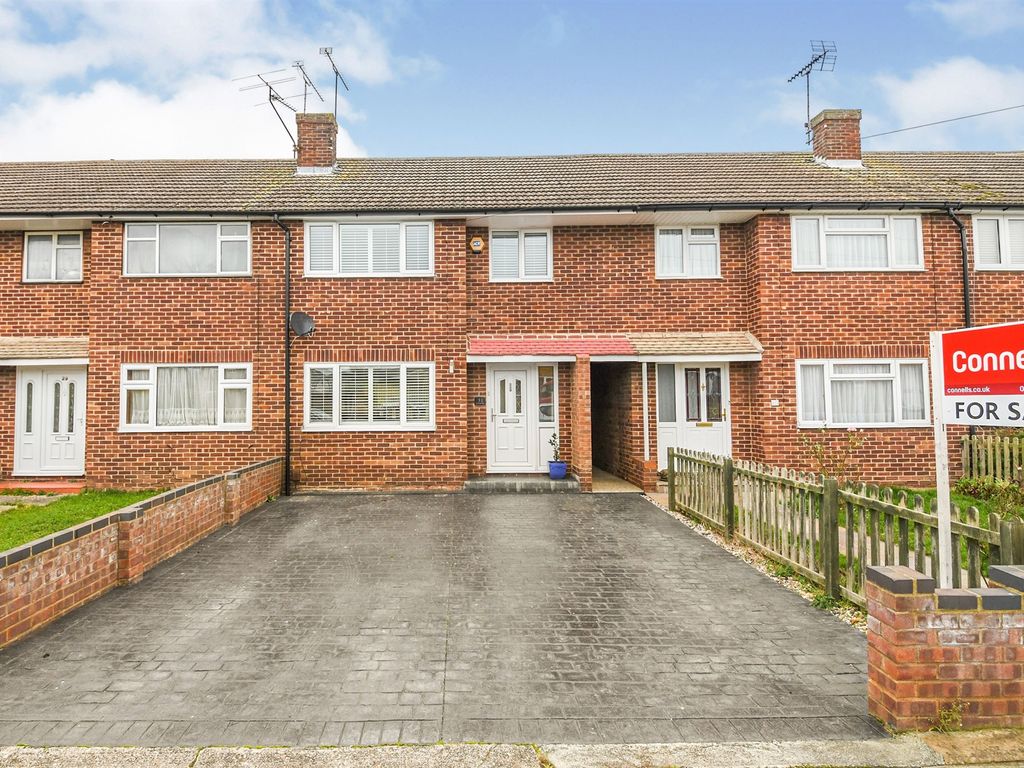 3 bed terraced house for sale in Donald Way, Chelmsford CM2 Zoopla