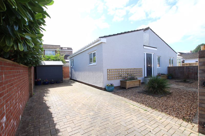 2 bed detached bungalow for sale in St Annes Drive, Oldland Common