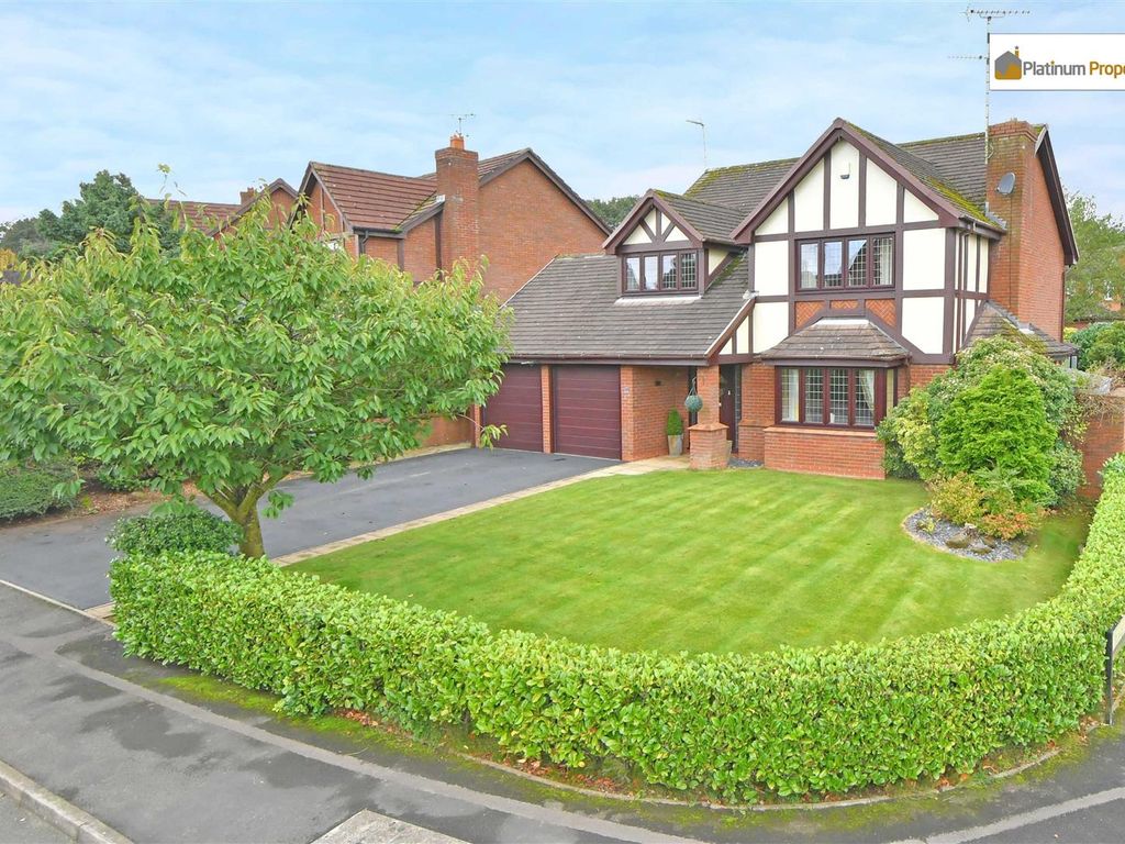 4 bed detached house for sale in Tarragon Drive, Meir Park ST3, £