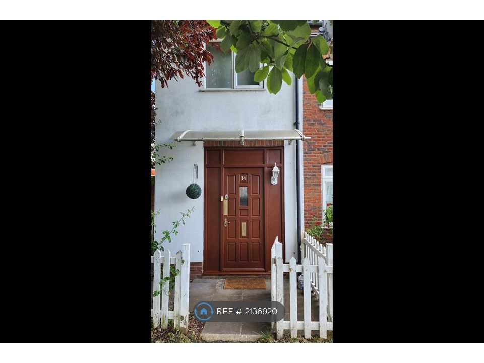 3 bed end terrace house to rent in Normandy Walk, Egham TW20, £1,800