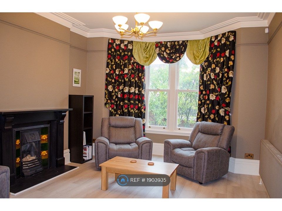 Room to rent in Bath Road, Keynsham, Bristol BS31, £725 pcm Zoopla