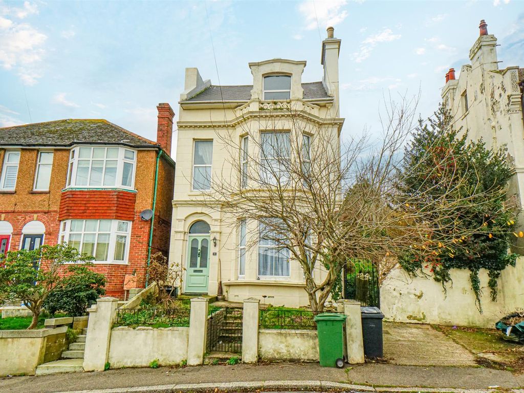 4 bed detached house for sale in Edmund Road, Hastings TN35, £550,000