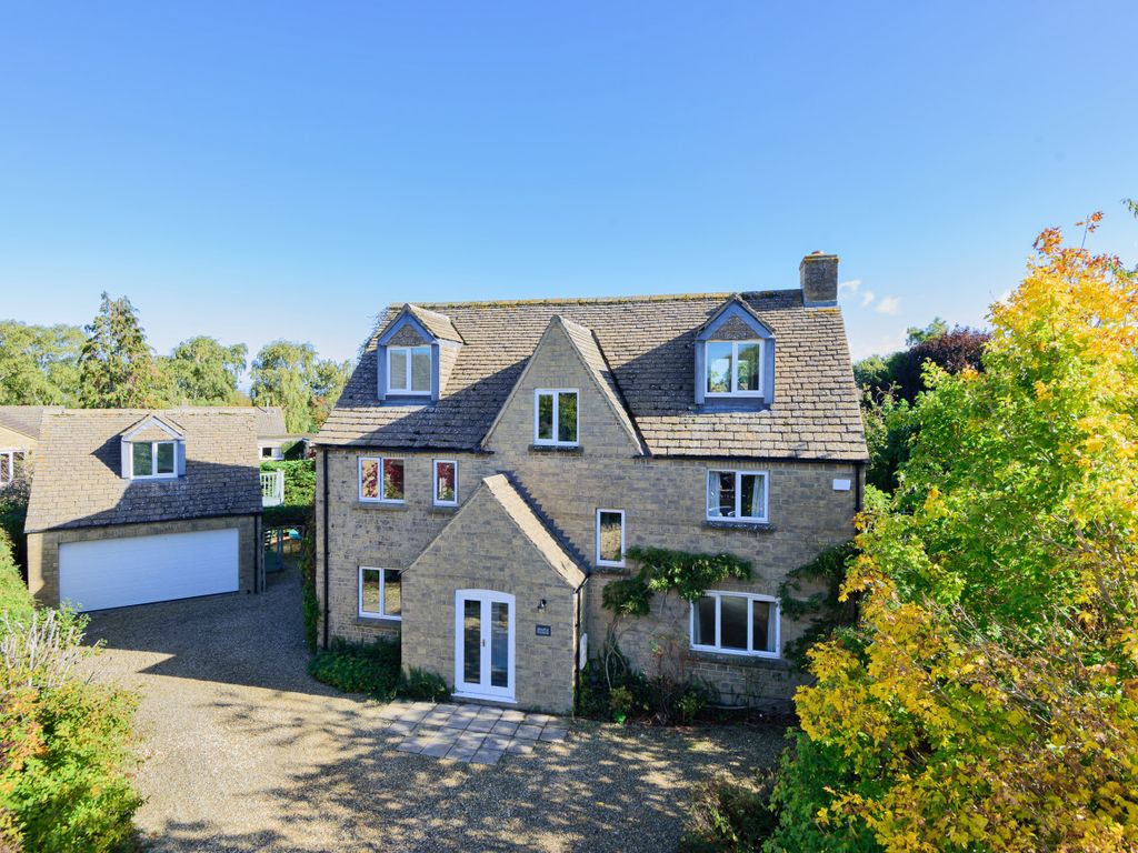 6 bed detached house for sale in Kempsford, Fairford, Gloucestershire