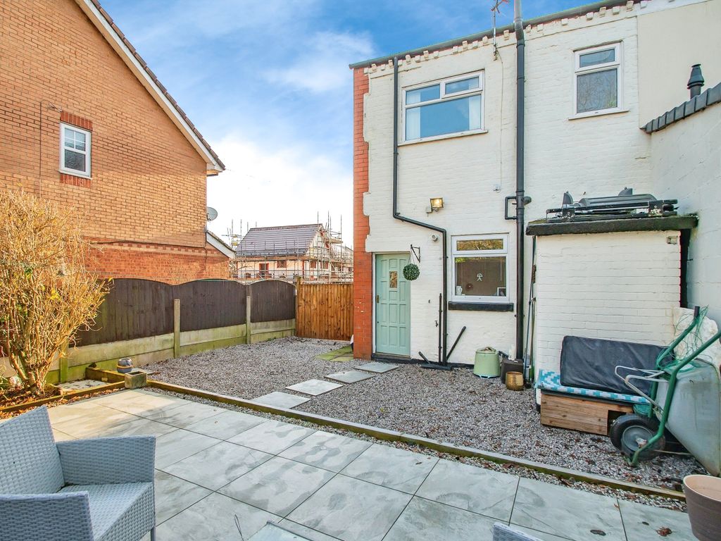 2 bed end terrace house for sale in Hill Top Road, Manchester