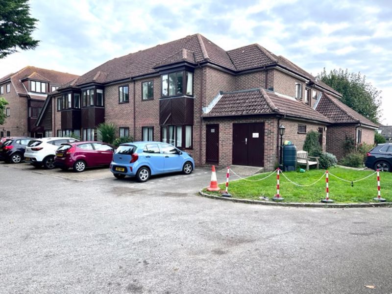 1 bed property to rent in Station Road, Hayling Island PO11, £795 pcm Zoopla