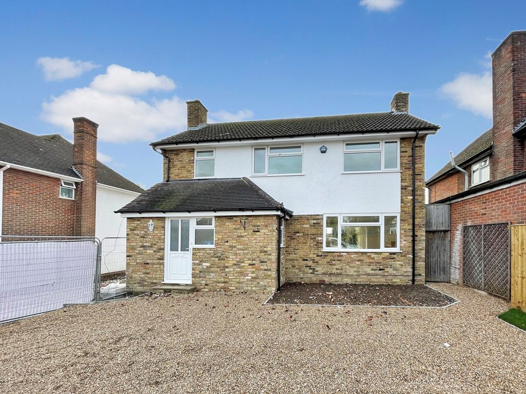 3 bed detached house for sale in Chartridge Lane, Chesham HP5 Zoopla