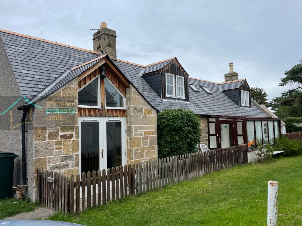 3 bed detached house to rent in East Neuk Cottage, 55 Findhorn, Forres