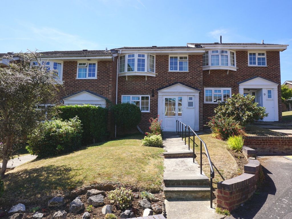 3 bed terraced house for sale in St. Marys Close, Chessington, Surrey