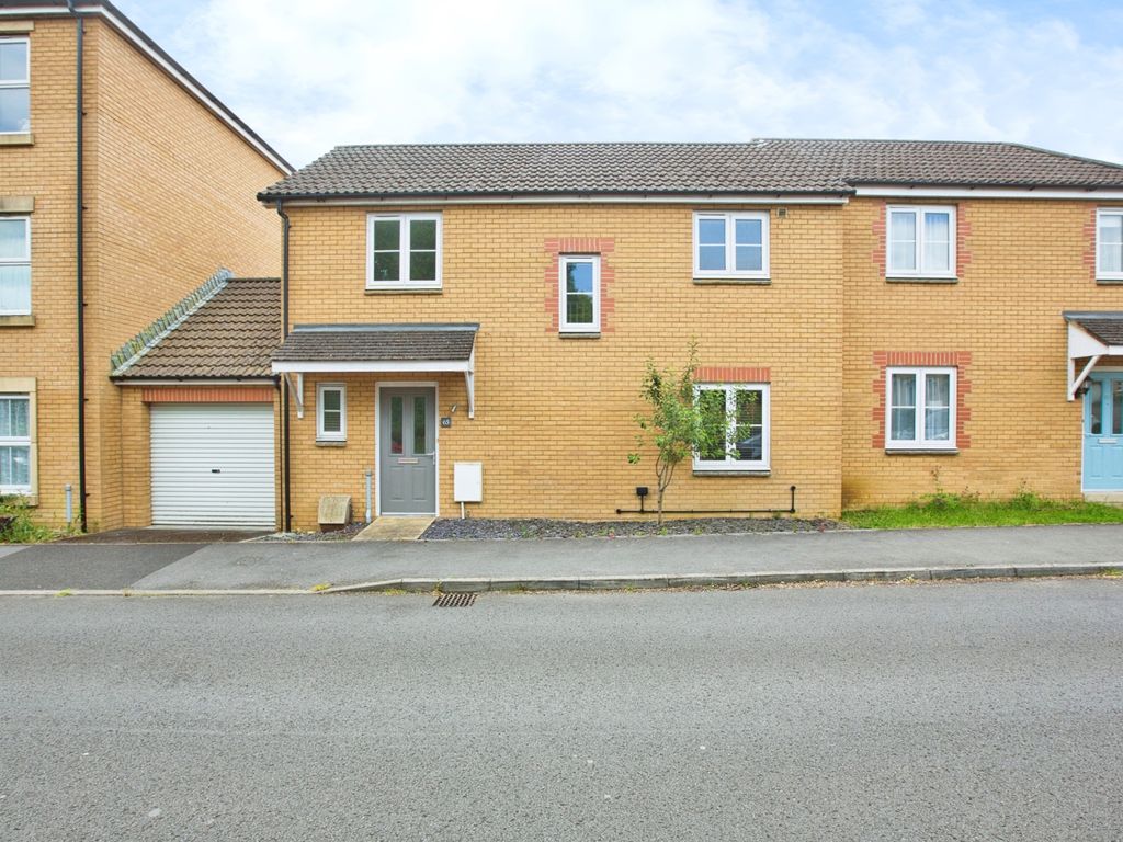 3 bed semidetached house for sale in Kingswood Road, Crewkerne TA18, £