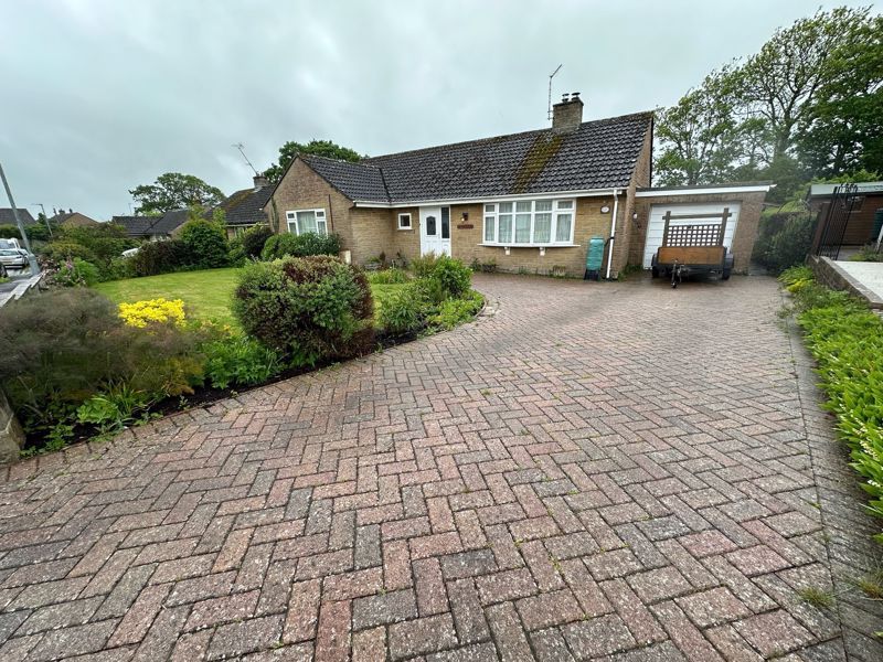 3 bed detached bungalow for sale in Westbury Gardens, Higher