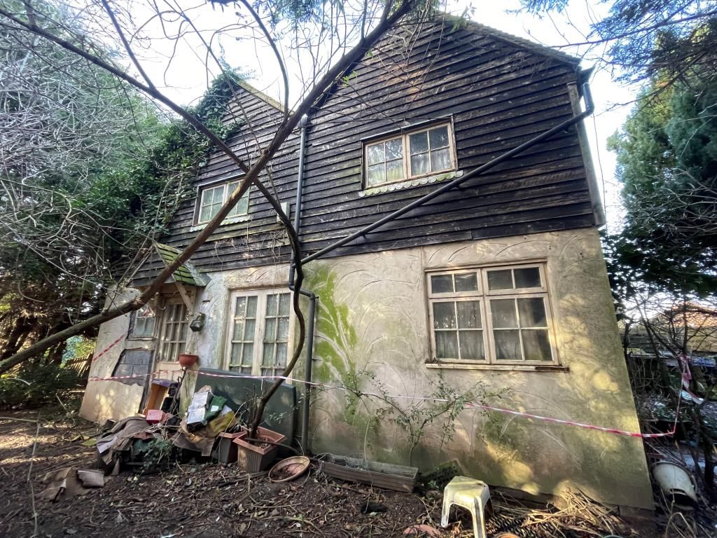 3 bed semidetached house for sale in Homewood, Homestall Road