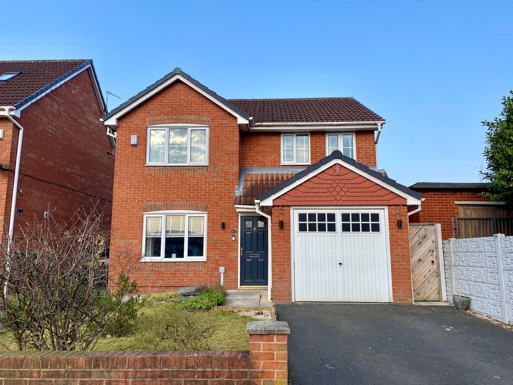 4 bed detached house for sale in Holly Avenue, Walkden, Manchester M28