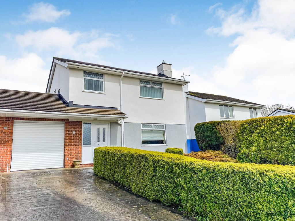 4 bed detached house for sale in St. James Park, Brackla, Bridgend