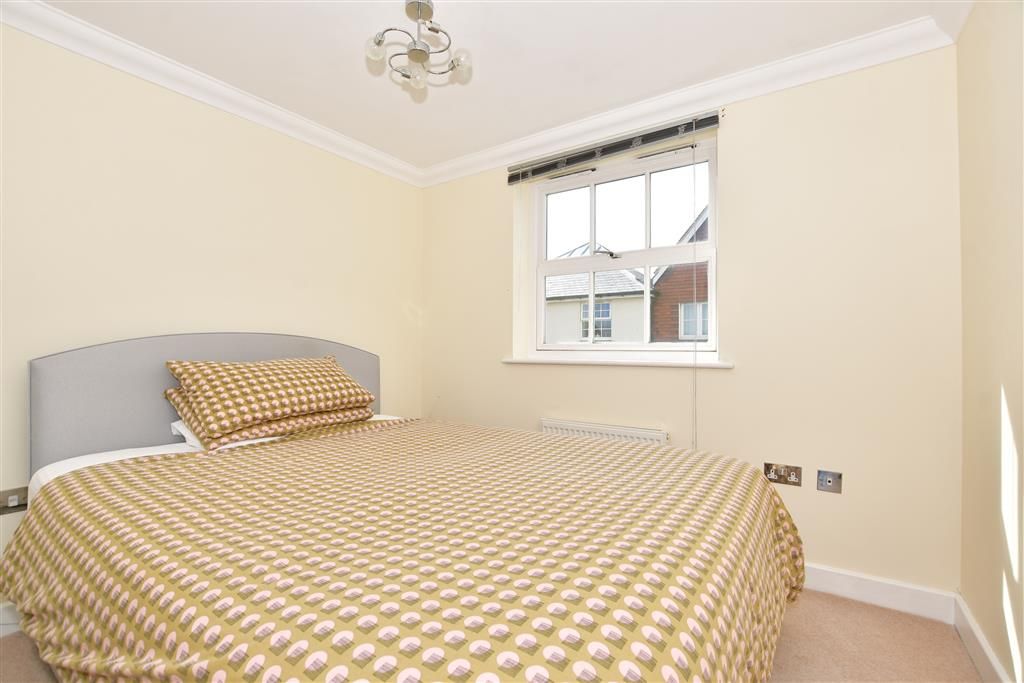 2 bed flat for sale in St. Augustine's Park, WestgateOnSea, Kent CT8