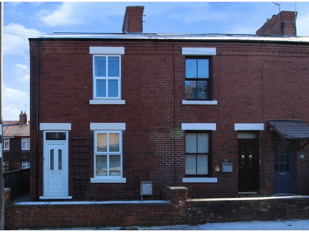 2 bed end terrace house for sale in Manor Road, Brimington