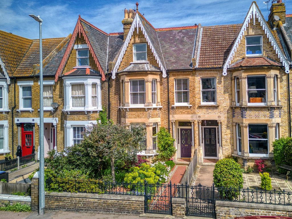 5 bed terraced house for sale in Beltinge Road, Herne Bay CT6 Zoopla
