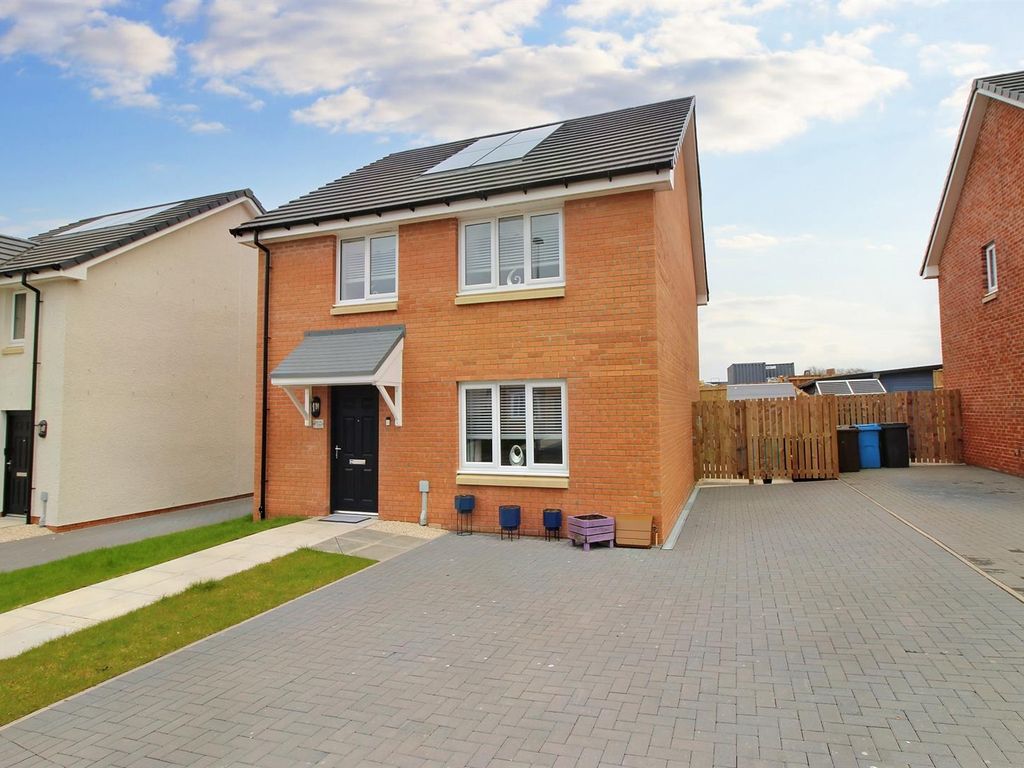 4 bed detached house for sale in Baird Drive, Shotts ML7, £249,999 Zoopla