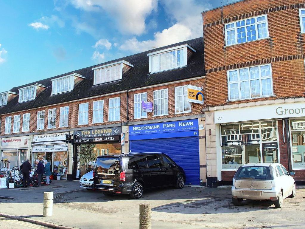 2 bed to rent in Bradmore Green, Brookmans Park, Hatfield