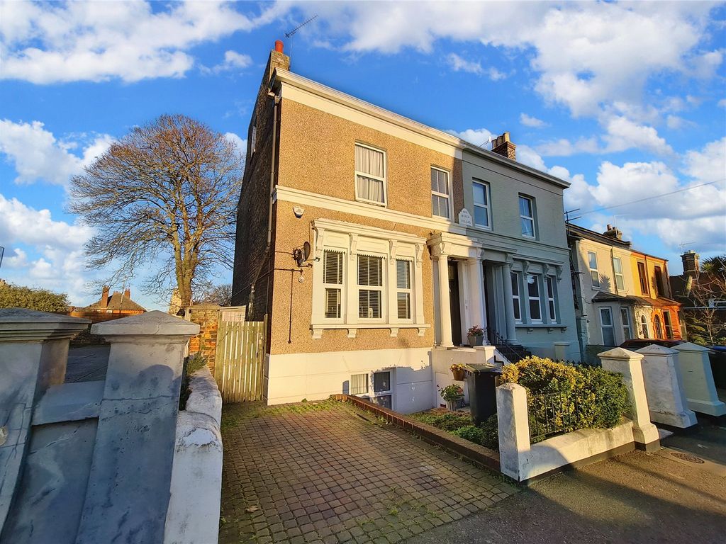 5 bed semidetached house for sale in Elms Avenue, Ramsgate, Kent CT11 Zoopla