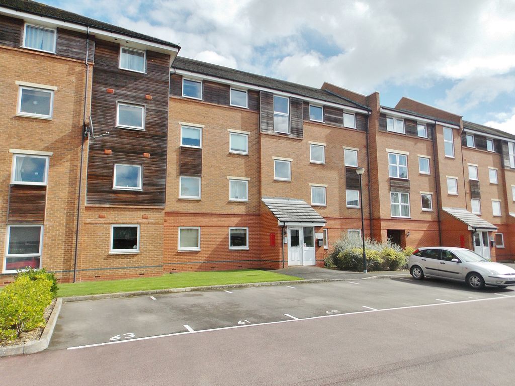 2 bed flat for sale in Florey Court, Swindon SN1, £140,000 Zoopla