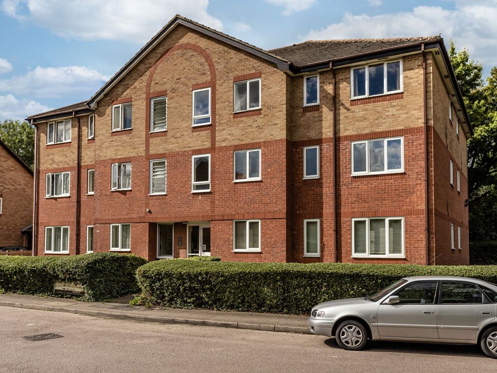 Chetwood Road, Bewbush, Crawley RH11  