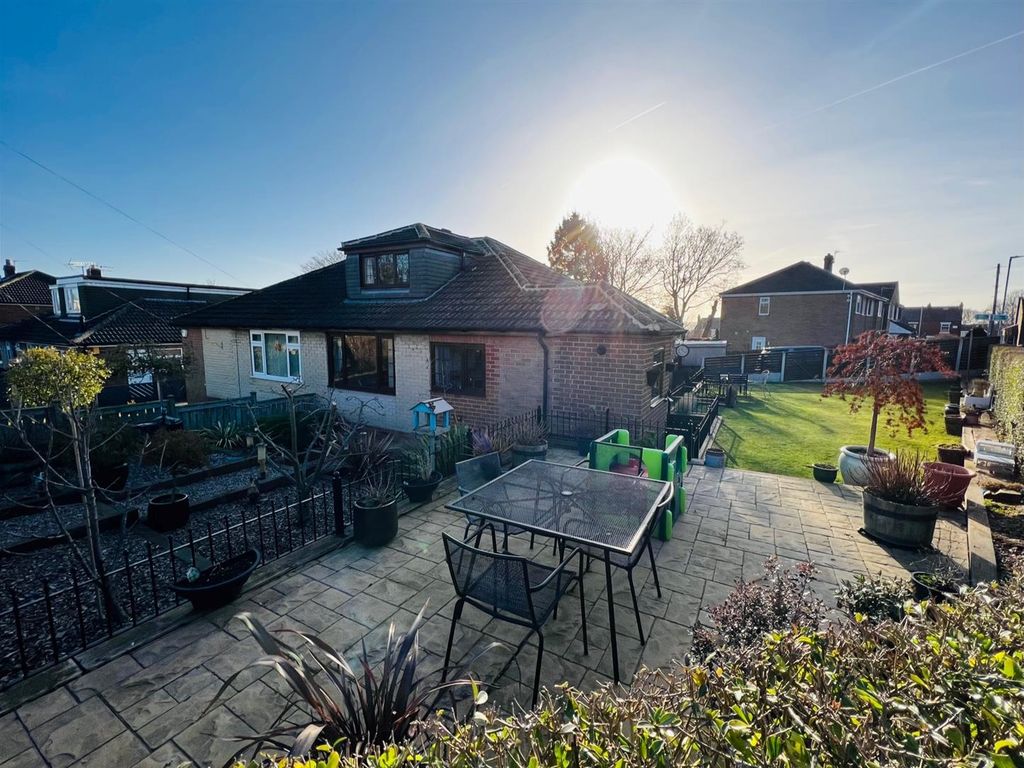 4 bed semidetached bungalow for sale in Lake Lock Drive, Stanley