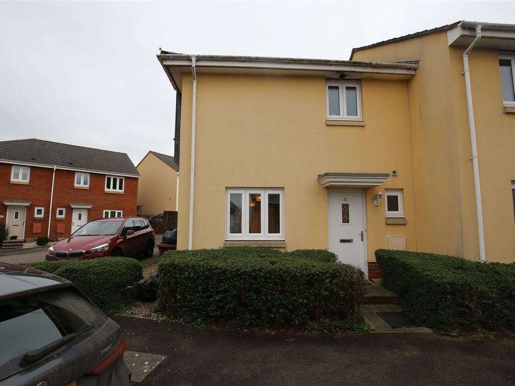 3 bed end terrace house to rent in Oakfields, Tiverton EX16 Zoopla