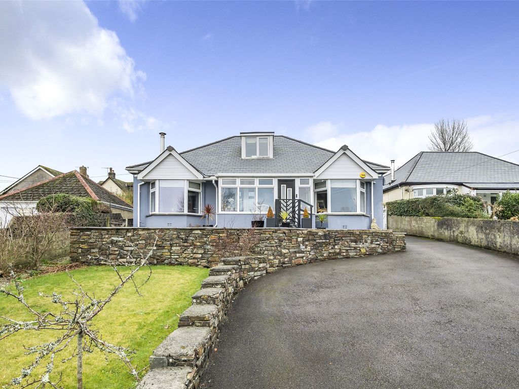 3 bed detached bungalow for sale in Launceston Road, Bodmin, Cornwall