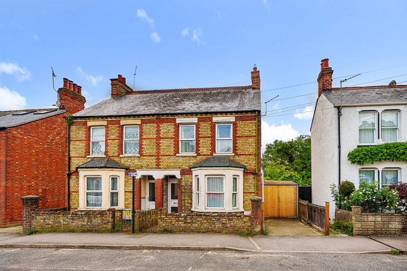 3 bed semidetached house for sale in Lime Walk, Headington, Oxford OX3