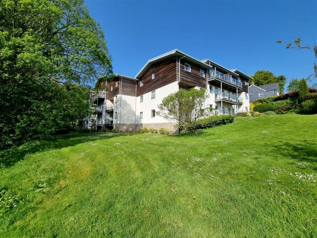 2 bed penthouse for sale in Woodland View, Duporth, St. Austell PL26, £