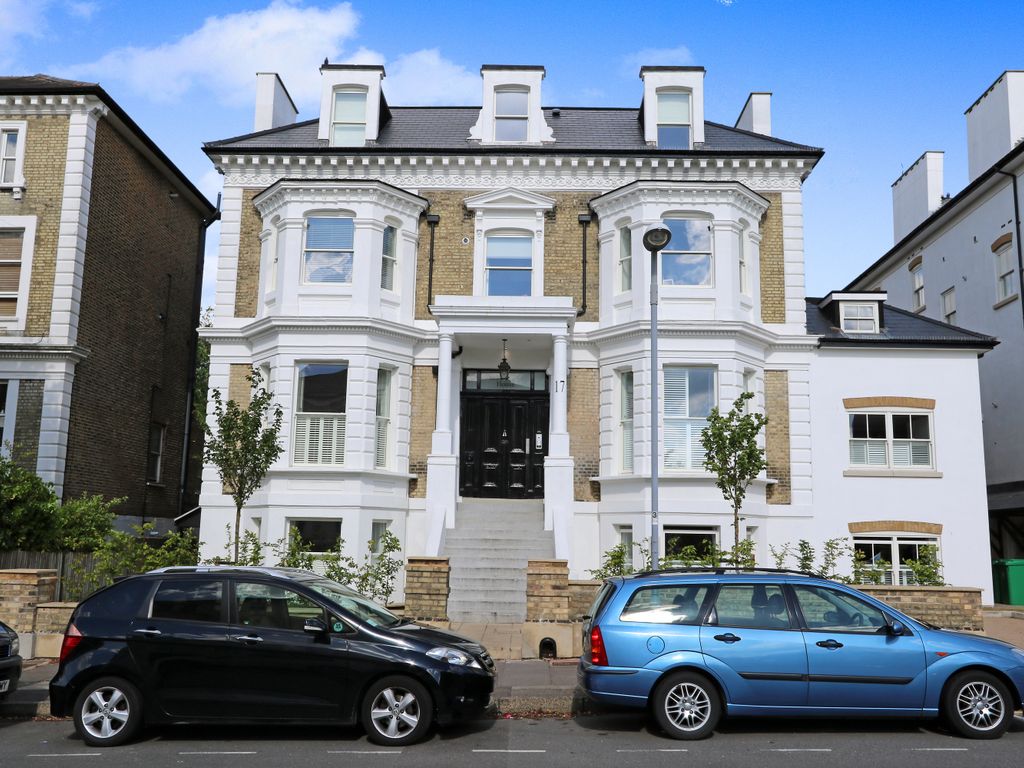 3 bed flat for sale in Avenue Elmers, Surbiton KT6 Zoopla