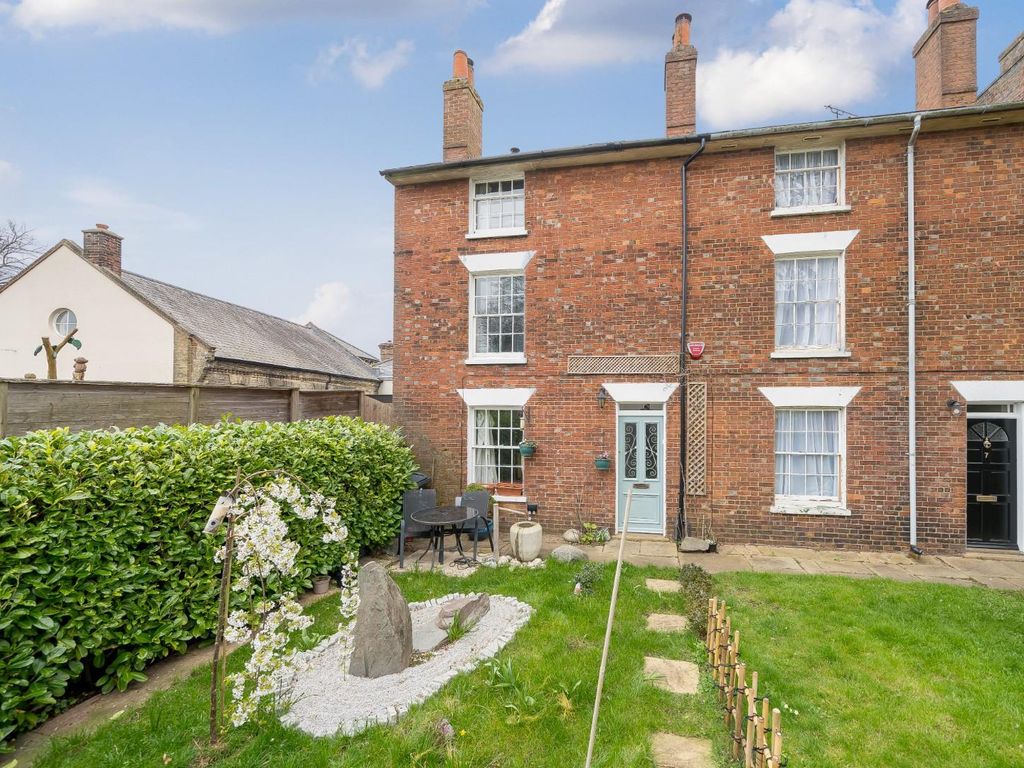 Town house for sale in Barrow Hill Place, Ashford TN23, £430,000 Zoopla