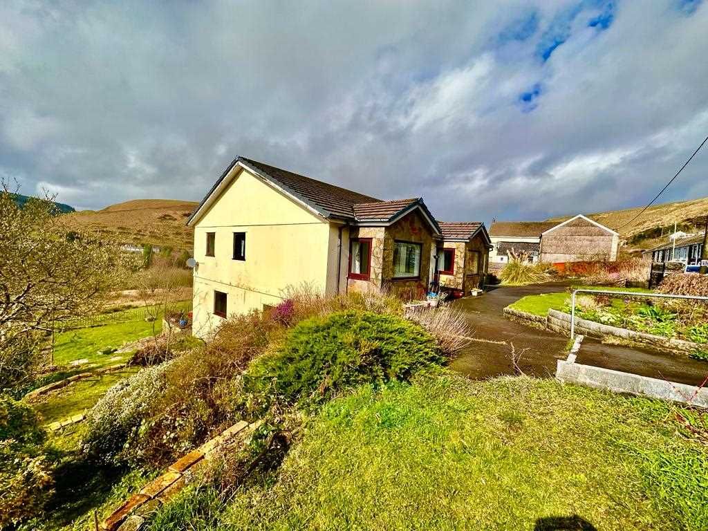 3 bed bungalow for sale in High Street, Gilfach Goch, Porth CF39 Zoopla