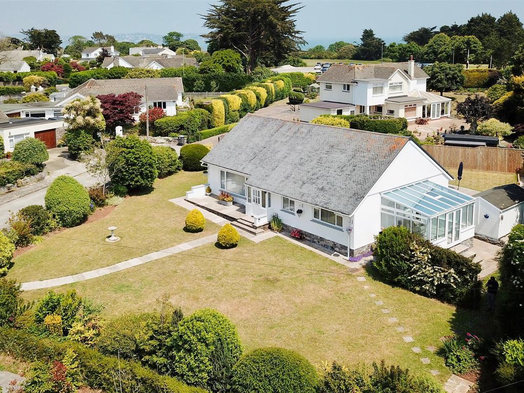 3 bed detached bungalow for sale in Manor Bend, Galmpton, Brixham TQ5