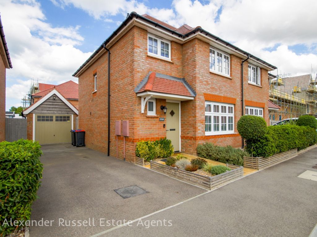 3 bed semidetached house for sale in Braid Drive, Herne Bay CT6 Zoopla