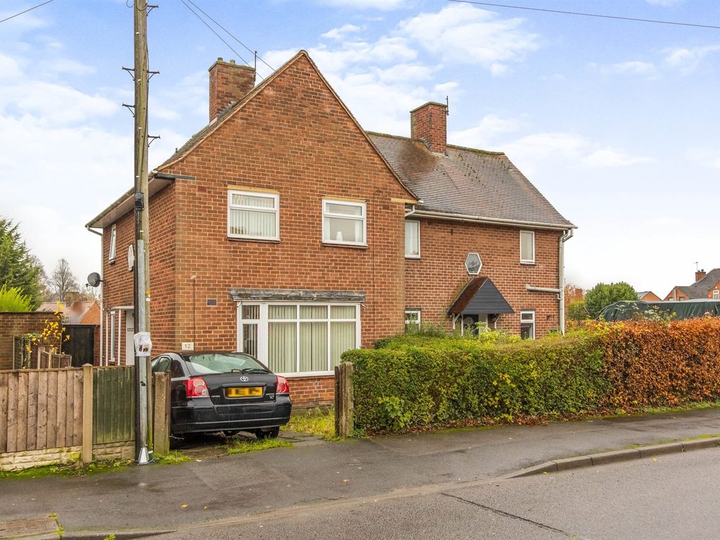3 bed semidetached house for sale in Midland Road, Eastwood