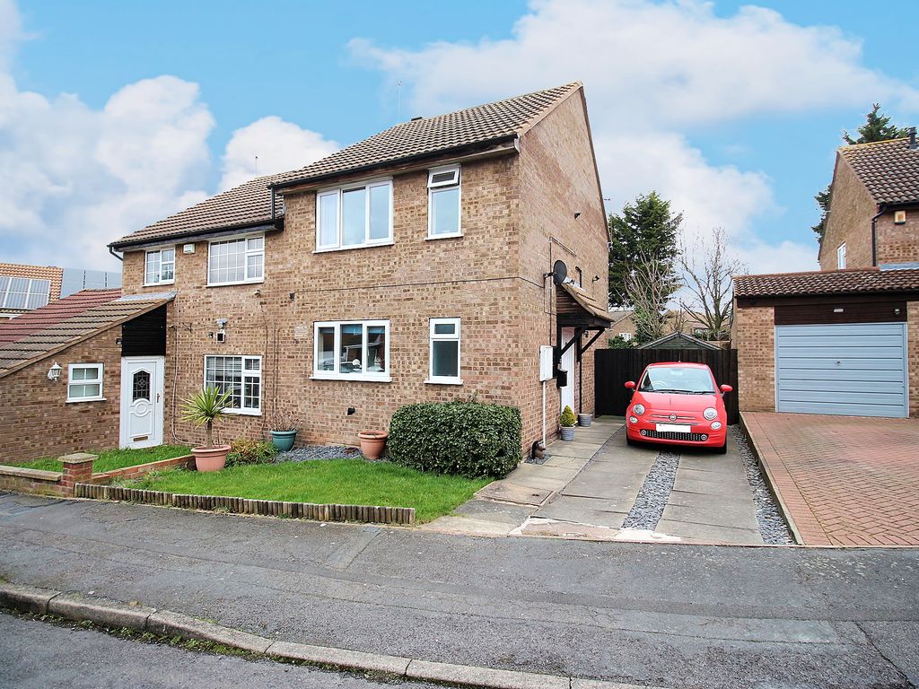 3 bed semidetached house for sale in Thorpe Field Drive, Thurmaston