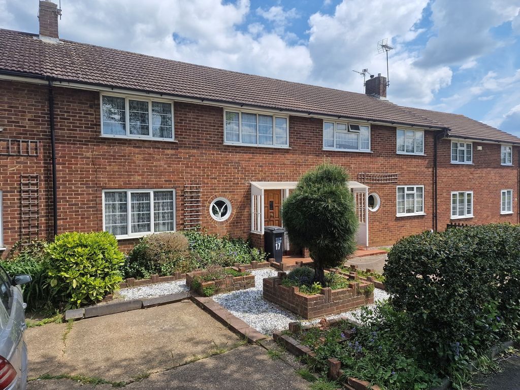 3 bed terraced house for sale in Howlands, Welwyn Garden City AL7 Zoopla