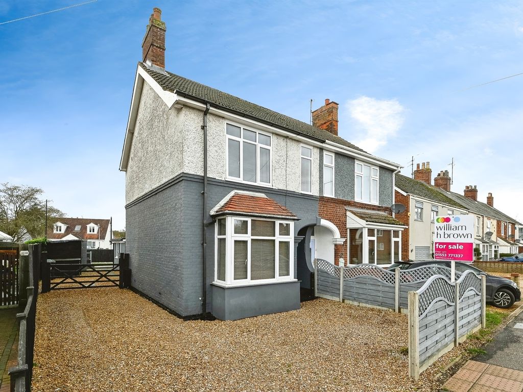 2 bed semidetached house for sale in Wootton Road, Gaywood, King's