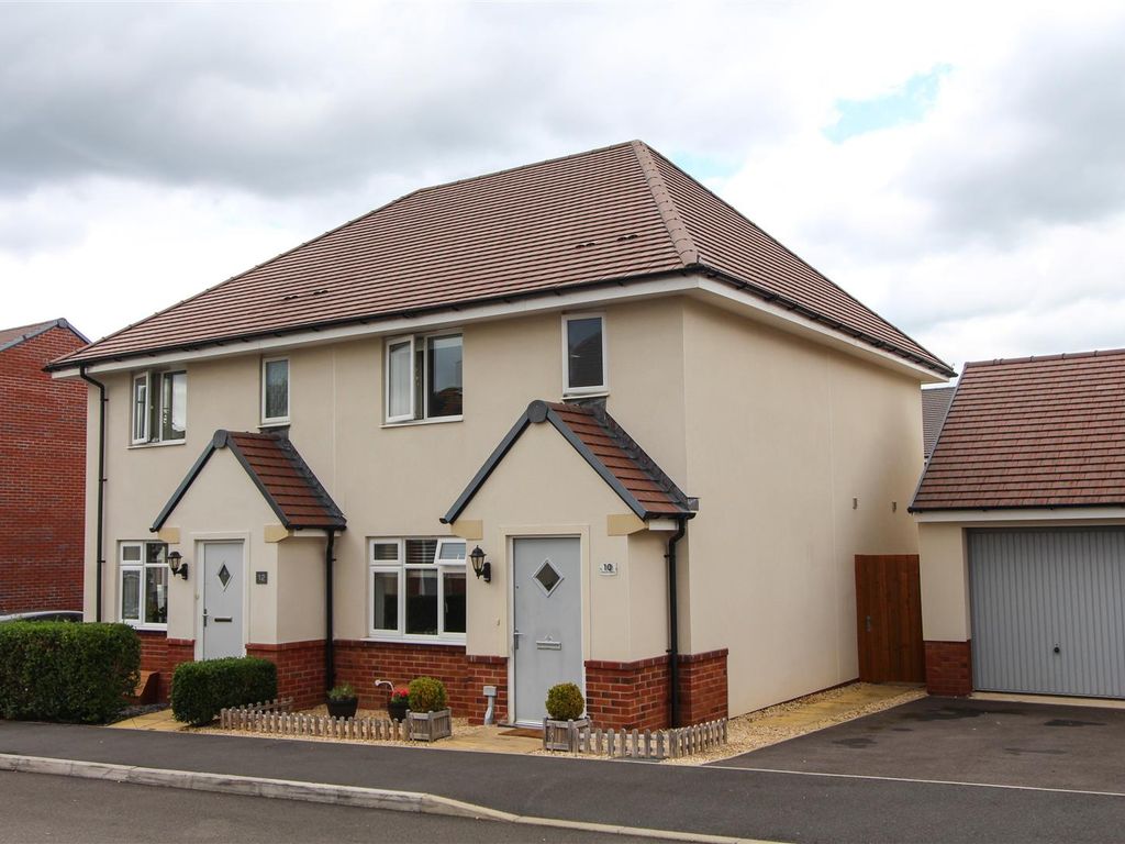 3 bed semidetached house for sale in Augustus Avenue, Keynsham, Bristol BS31 Zoopla