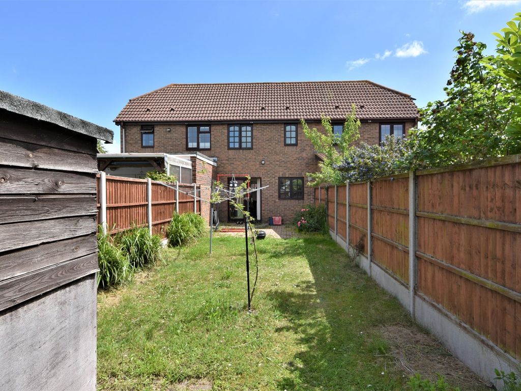 2 bed terraced house for sale in Churchfields, North Shoebury, Essex