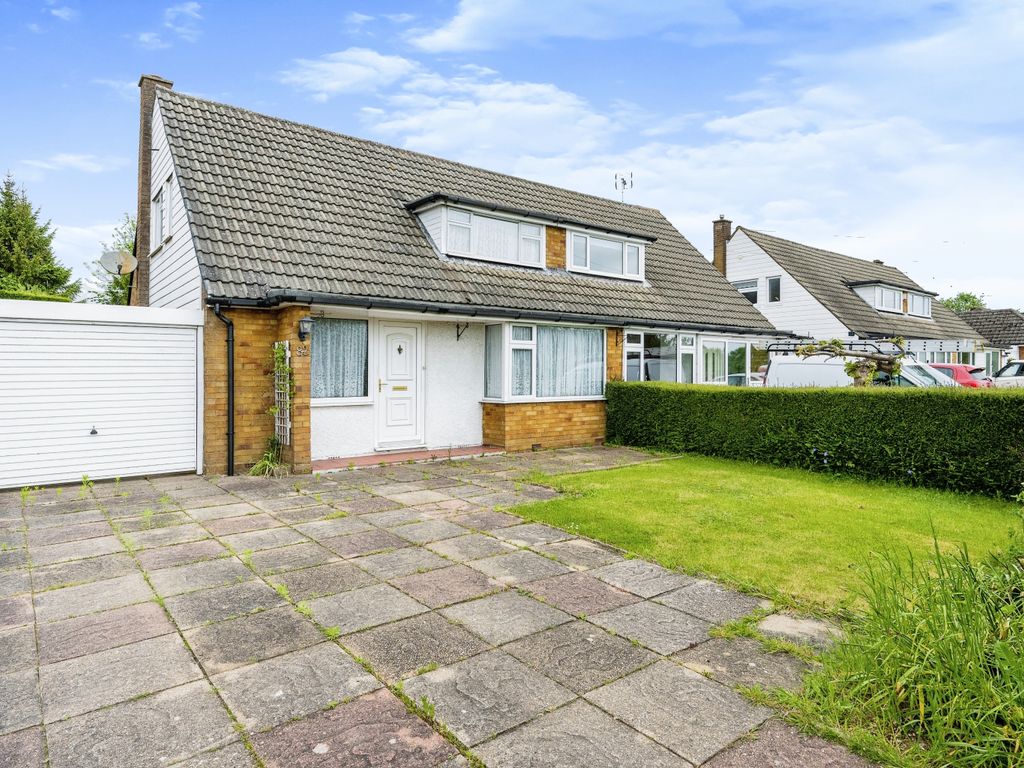 2 bed semidetached house for sale in Markyate Road, Luton LU1 Zoopla