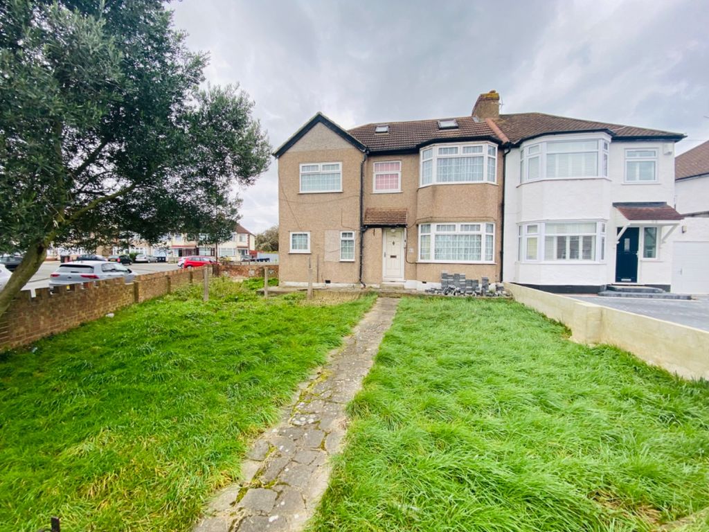 6 bed semidetached house for sale in The Sunny Road, Enfield, Greater