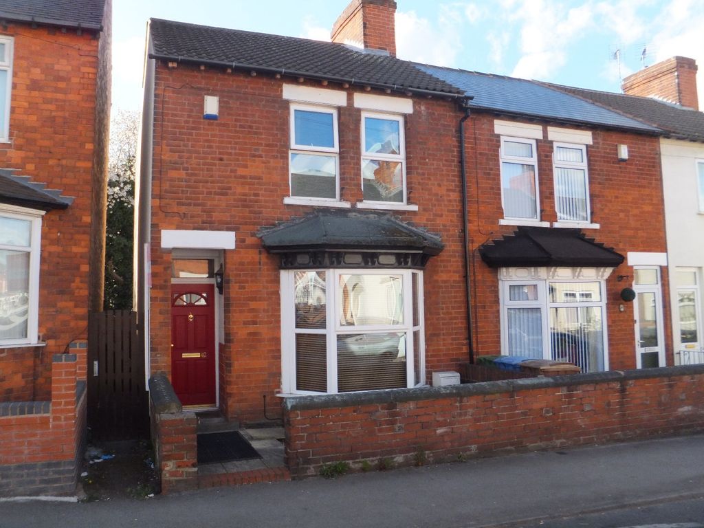 2 bed end terrace house for sale in Broxtowe Drive, Mansfield NG18 Zoopla