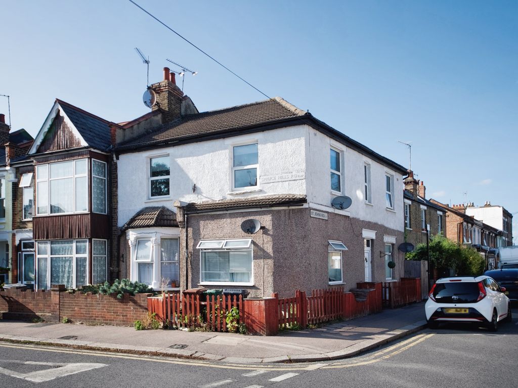 2 bed flat for sale in St. Johns Road, London E17, £350,000 Zoopla