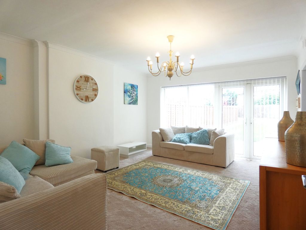 4 bed detached bungalow for sale in Greenwood Road, North Evington