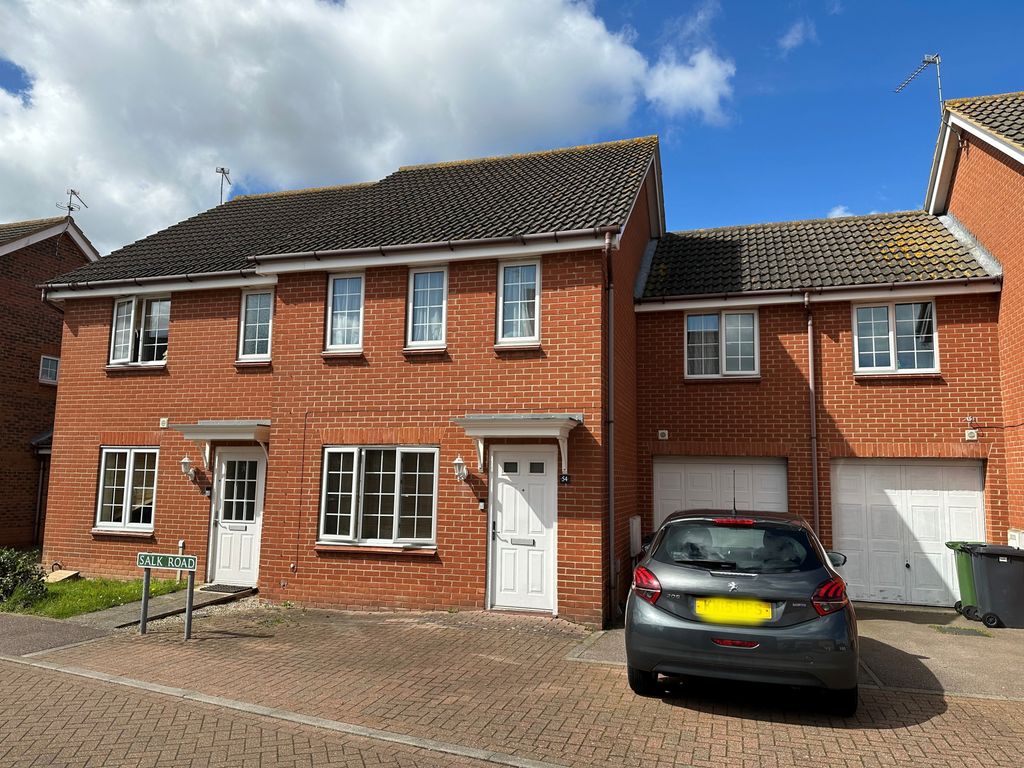 3 bed terraced house for sale in Salk Road, Gorleston, Great Yarmouth