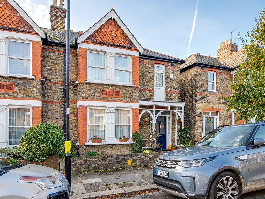 4 bed semidetached house for sale in Kingsley Avenue, Ealing, London