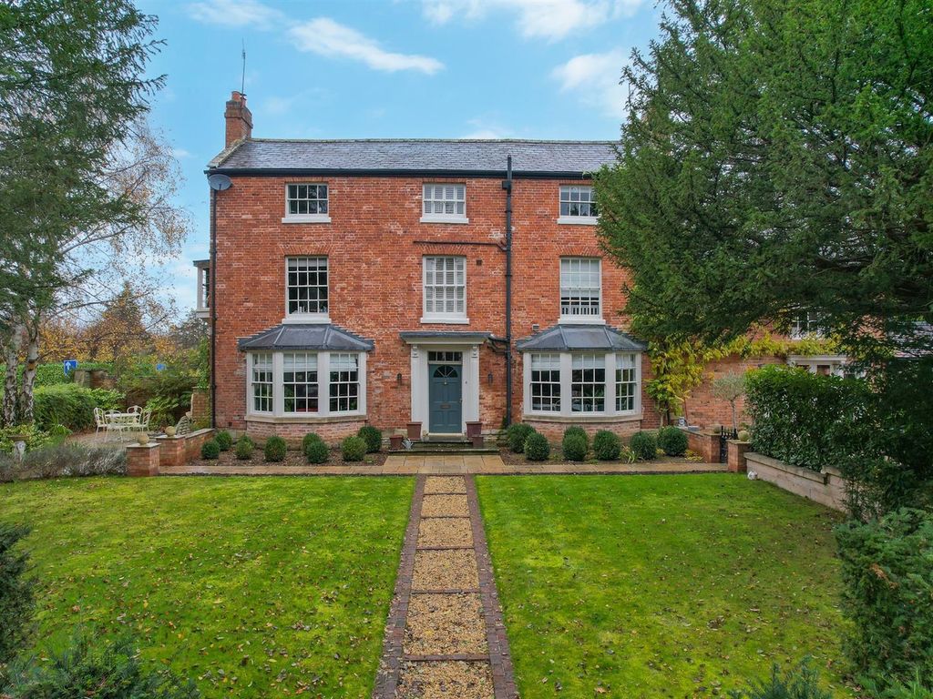 5 bed detached house for sale in High Street, Welford On Avon